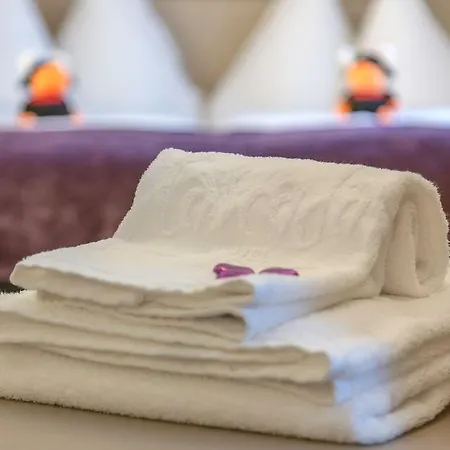 Cascada Boutique Hotell 4*