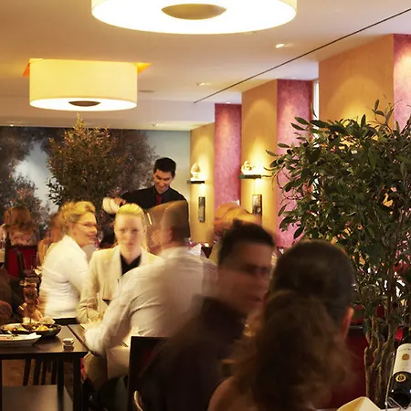 Hotell Cascada Boutique 4*